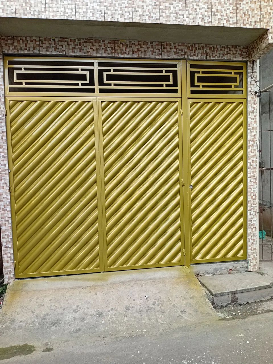 Pinturas e laqueamentos 