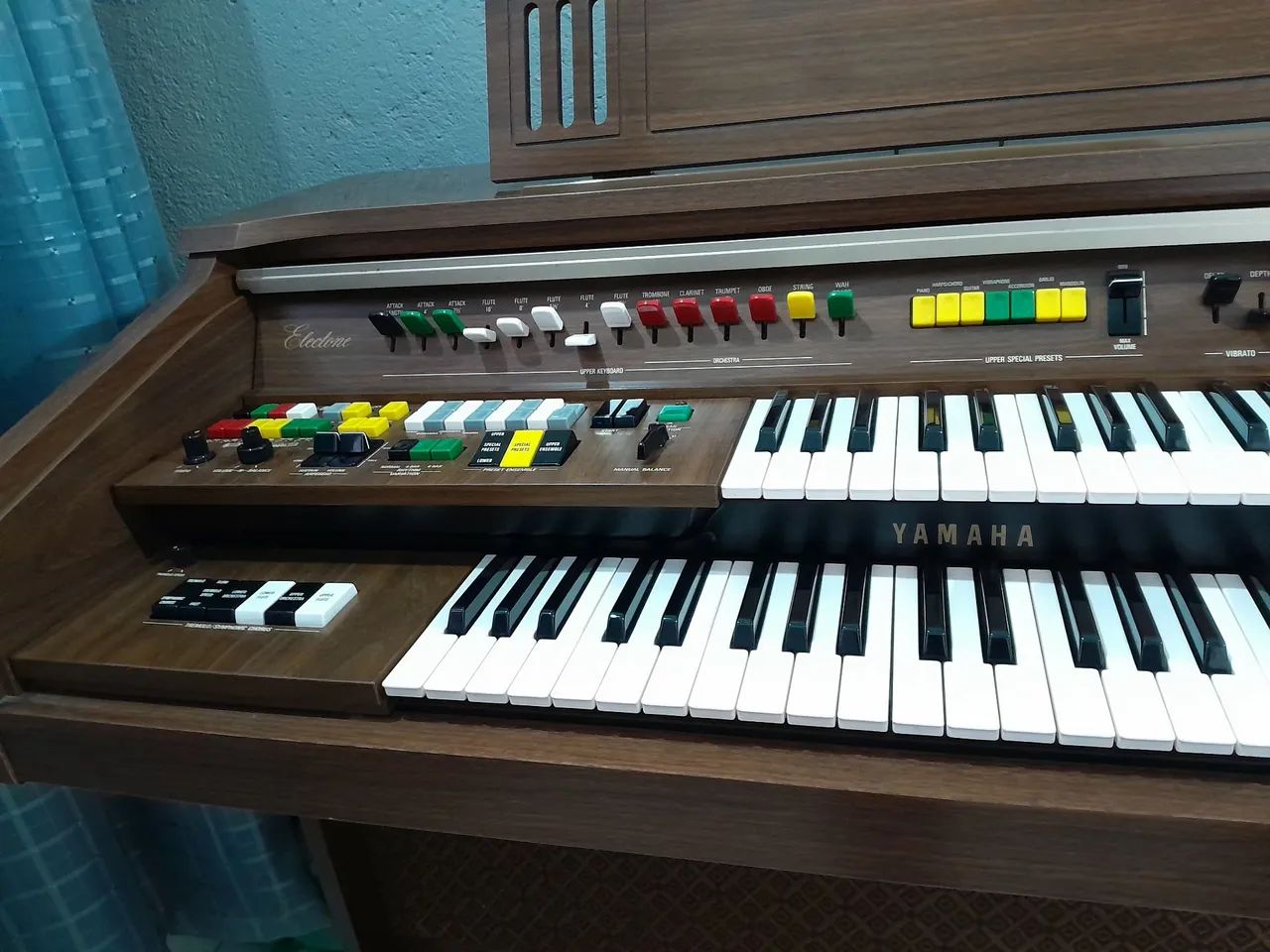 Orgao yamaha B75 top - Instrumentos musicais - Colônia Murici, São