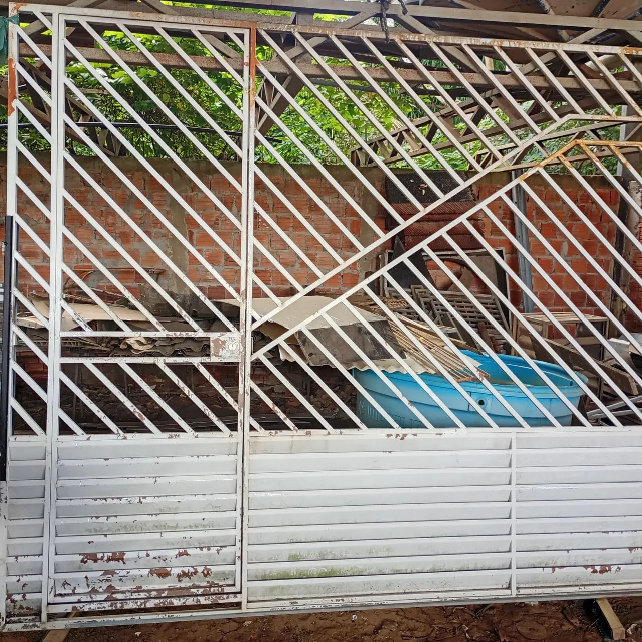 Portão de ferro para segurança residencial - Foto 2