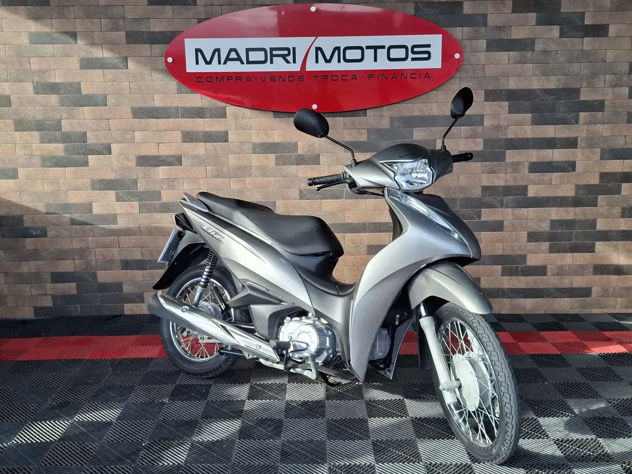 Honda BIZ 110I 110 cc  - Foto 2