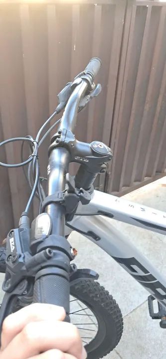 Bicicleta first-Smitt aro 29 vendo ou troco por ps4 - Foto 4