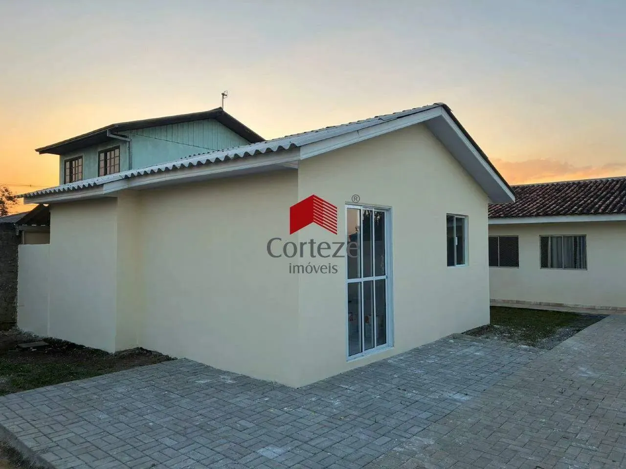 Casa com 50m² 2 quartos, para aluguel, no bairro Guatupê em São José dos Pinhais