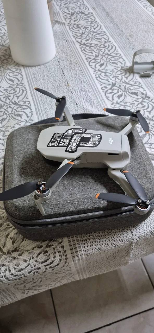 Drone DJI Mini 2se - Perfeito para iniciantes e profissionais!