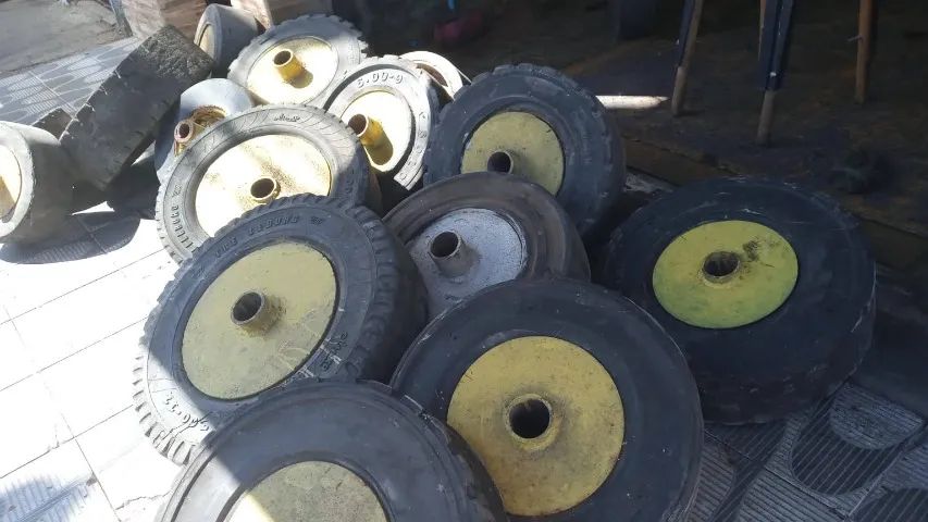 Rodas para embarcação de barcos/lanchas 