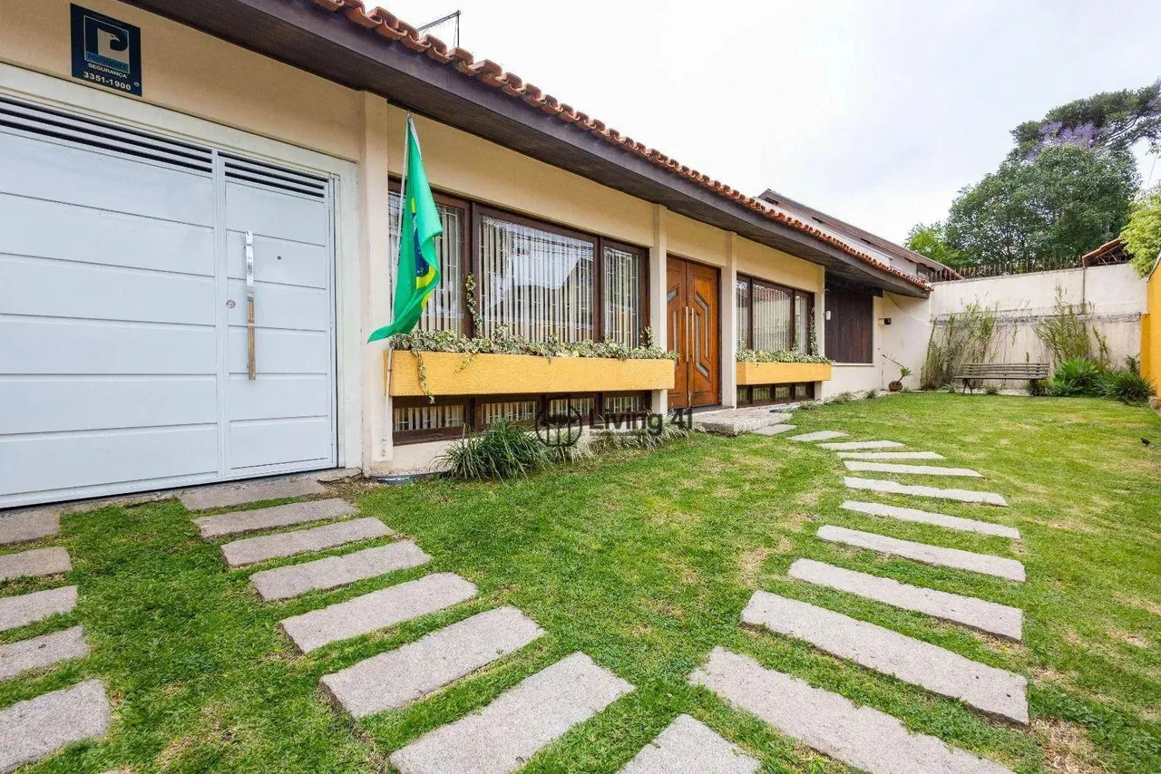 Casa com 4 dormitórios à venda, 218 m² por R$ 1.198.000,00 - Jardim das Américas - Curitib