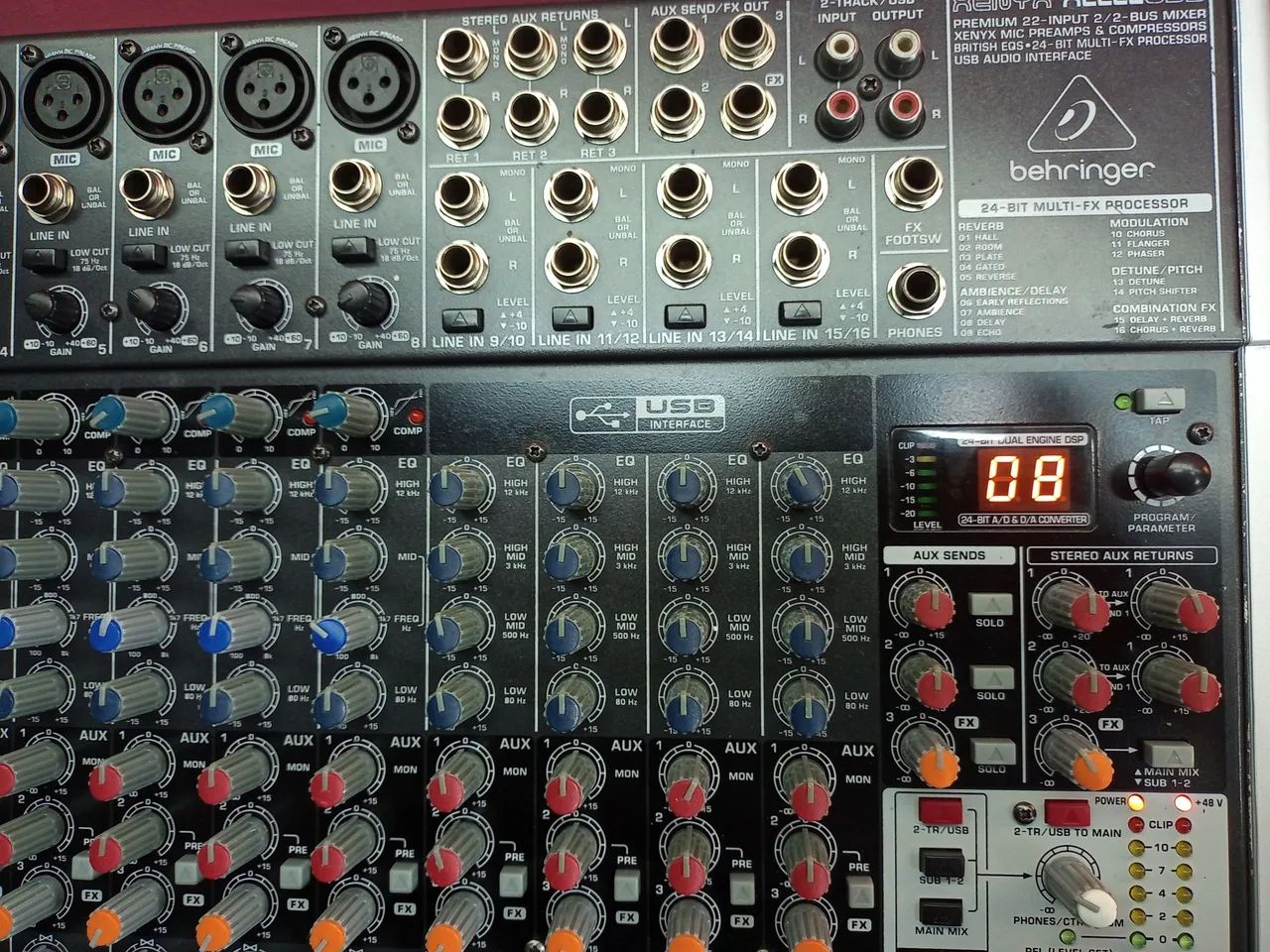 Mesa de Som Behringer 16 canais  - Foto 2