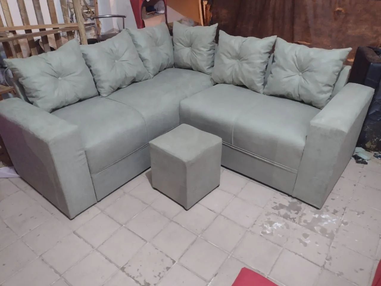Sofá de 850 chama fabricamos qualquer cor  - Foto 4