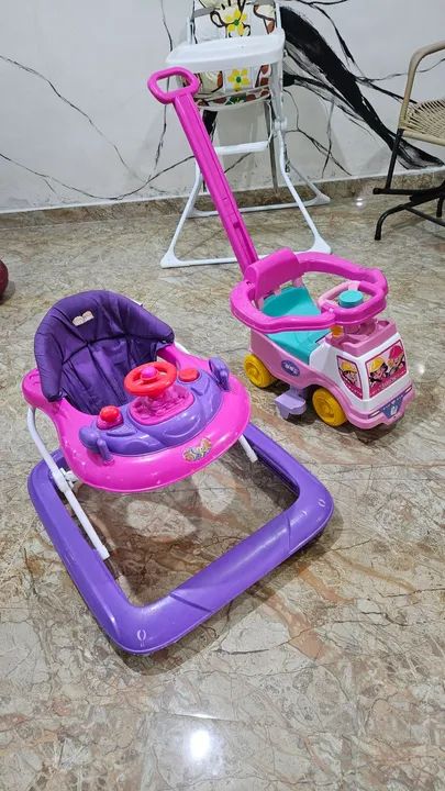 Andador e Carrinho de passeio