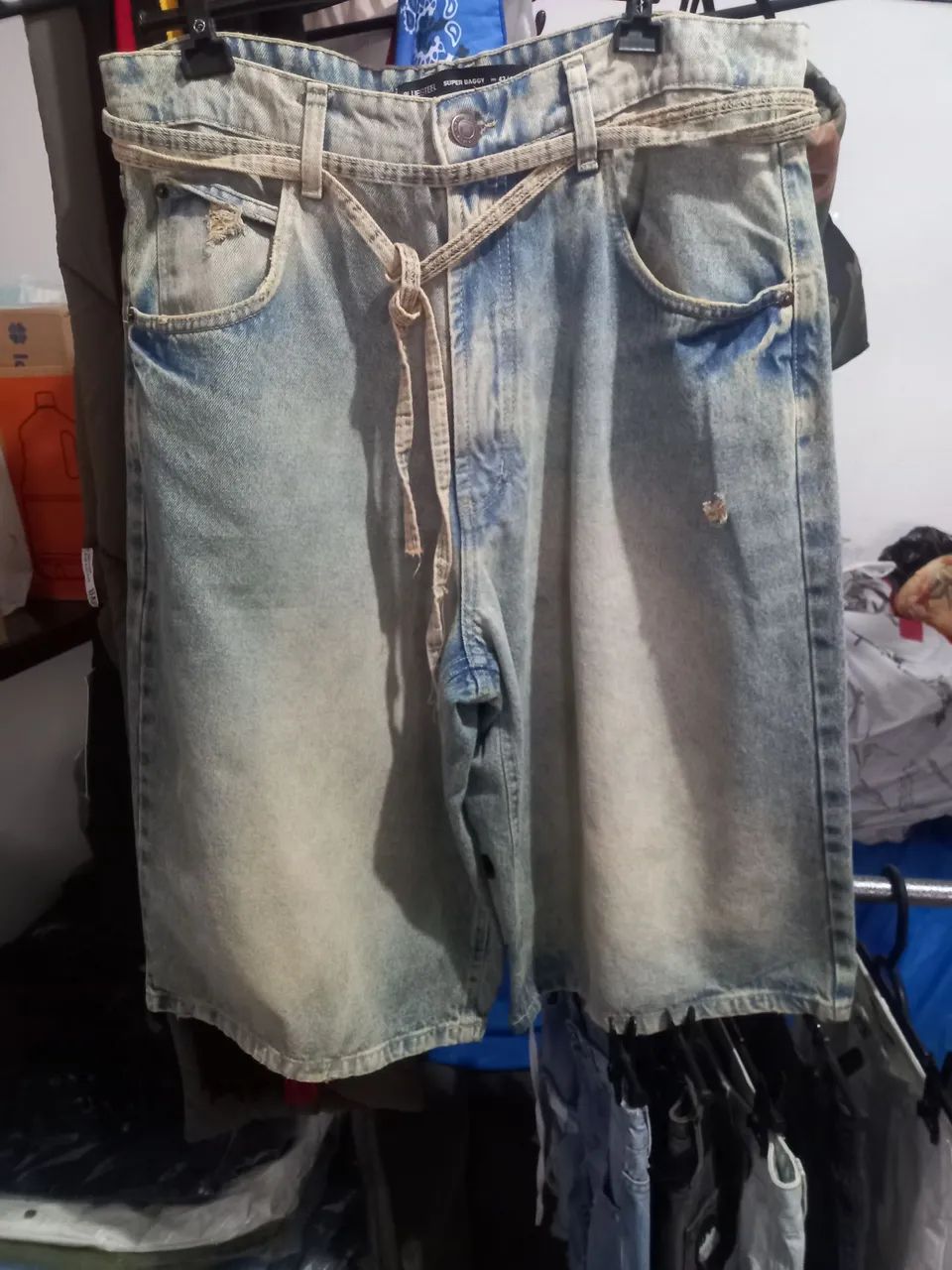 Lote de Shorts Jeans Variados - Foto 2