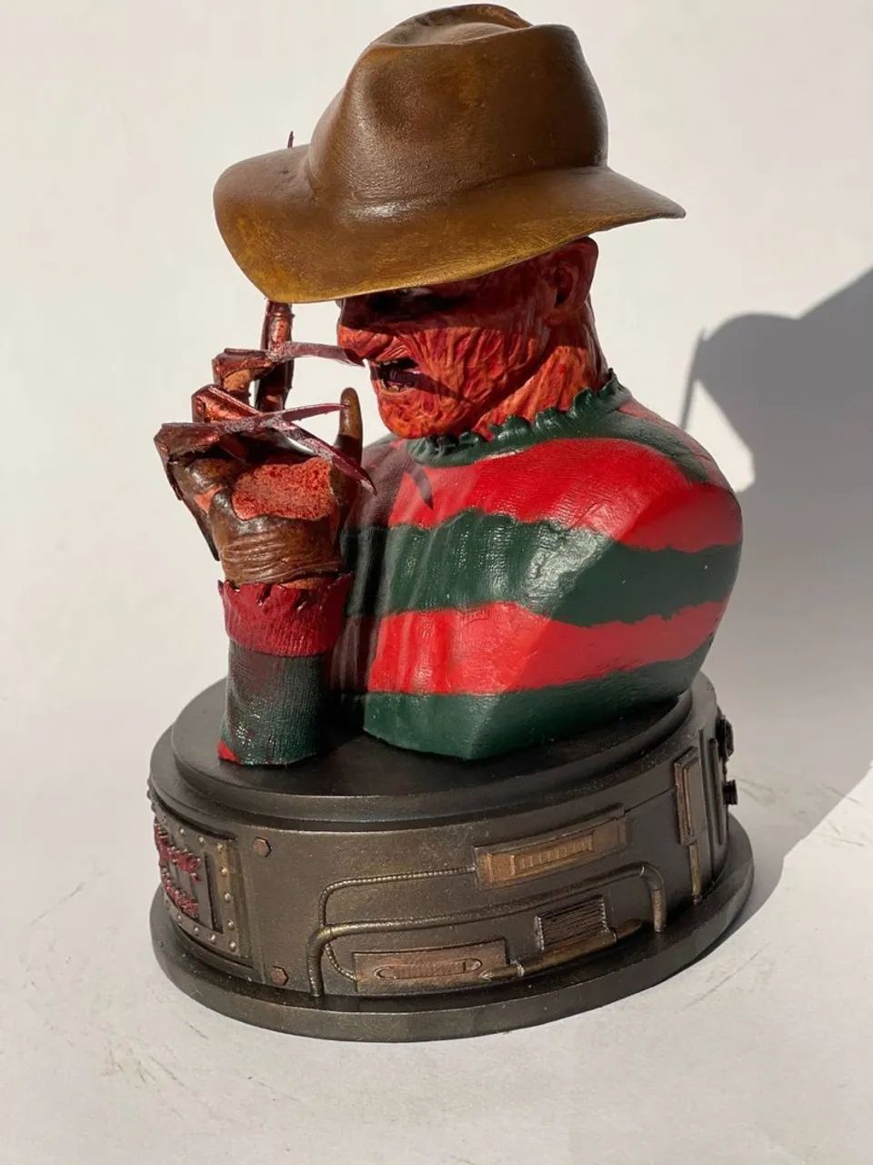 Busto Freddy Krueger - A Hora do Pesadelo - Foto 3