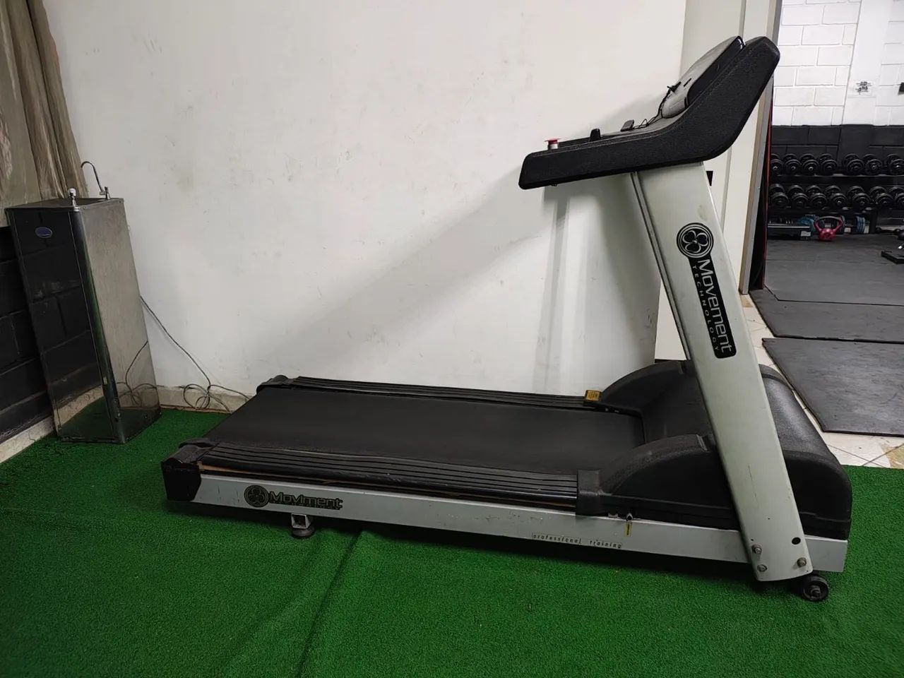 Esteira profissional Movement  - Foto 2
