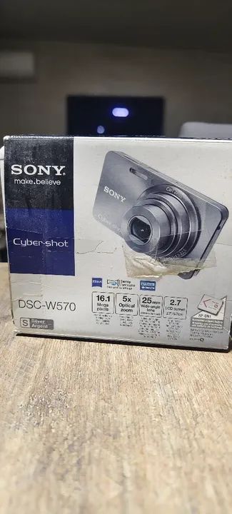 Câmera Digital Sony Cyber-shot DSC-W570