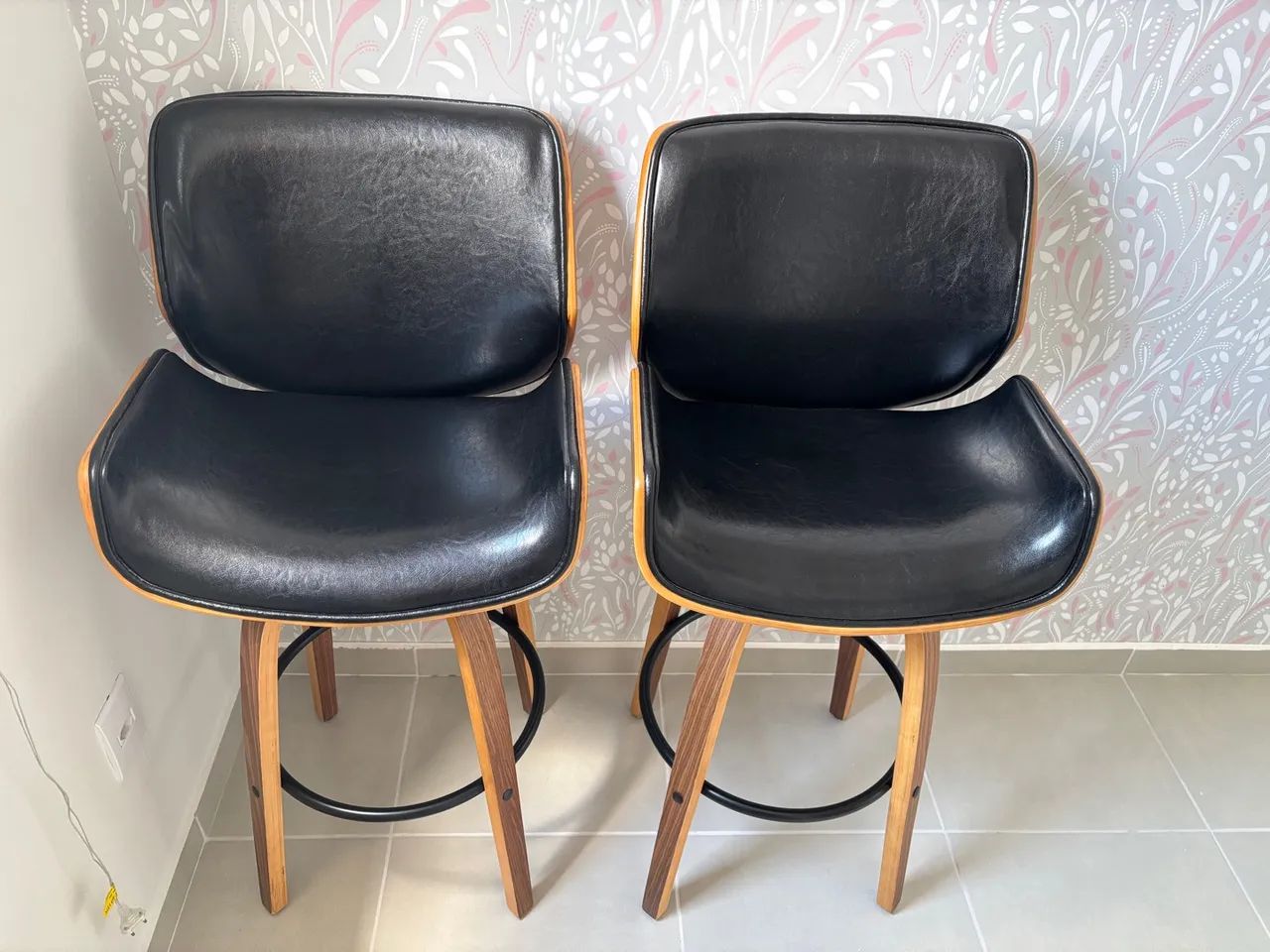 Kit 2 Bancos Altos Tok Stok - Foto 2