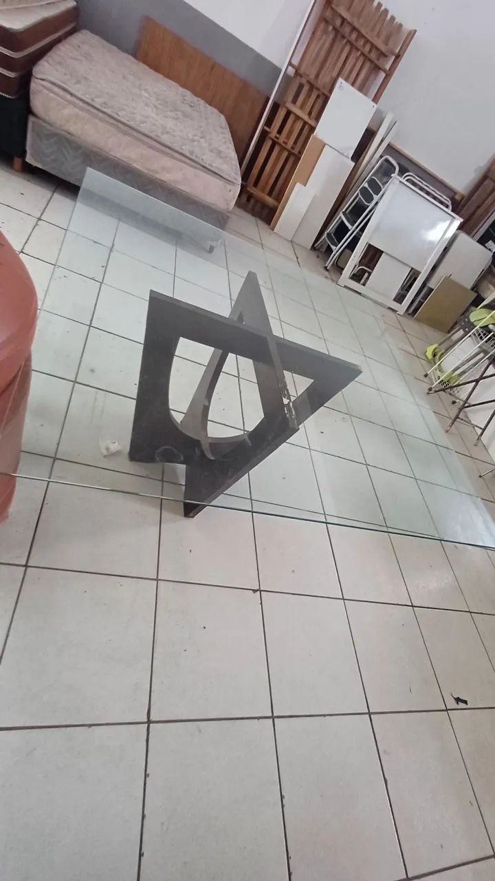 Mesa de vidro 130cm - R$300,00 - Foto 2