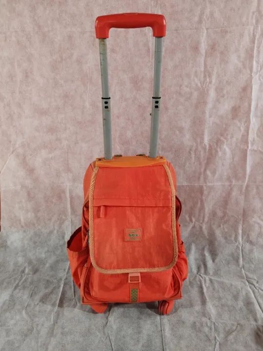 Mochila Up4you c/ Rodinhas 360º + Lancheira + Estojo $ 199,00