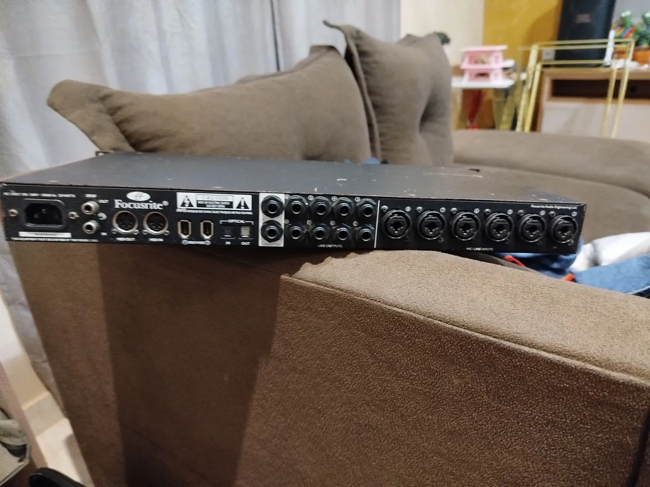 Interface de Áudio Focusrite