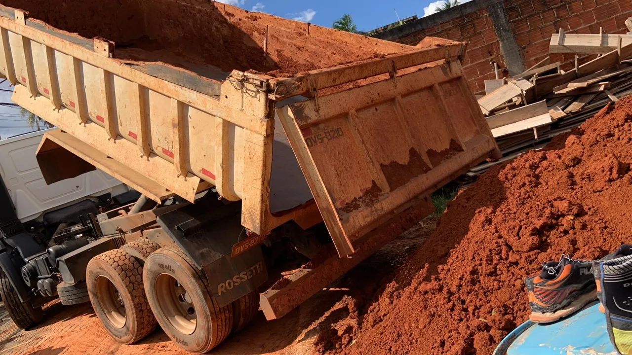 Terra própria para grama 