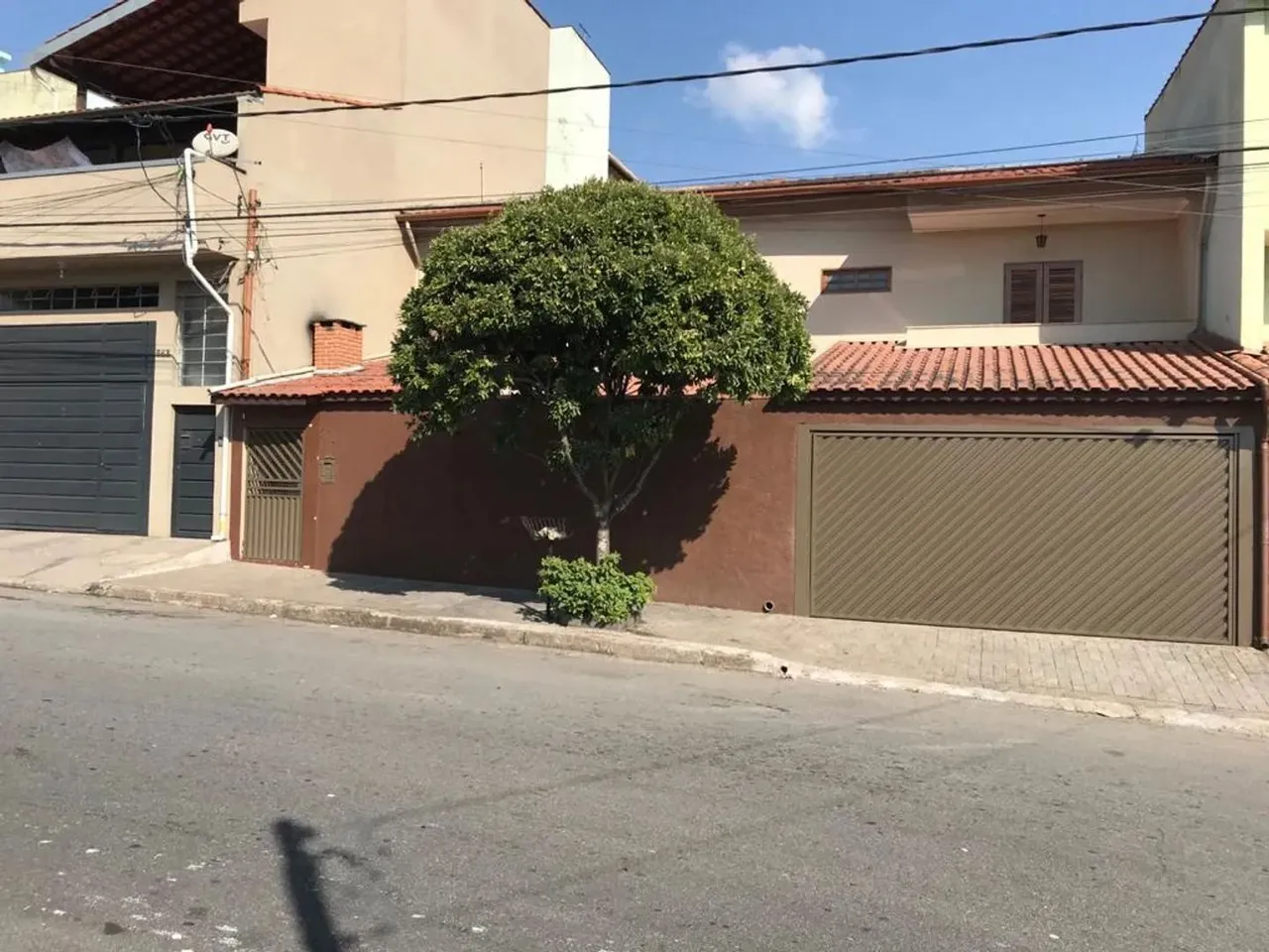 Sobrado em Rua Francisco Ferreira - Vila Linda - Santo André/SP