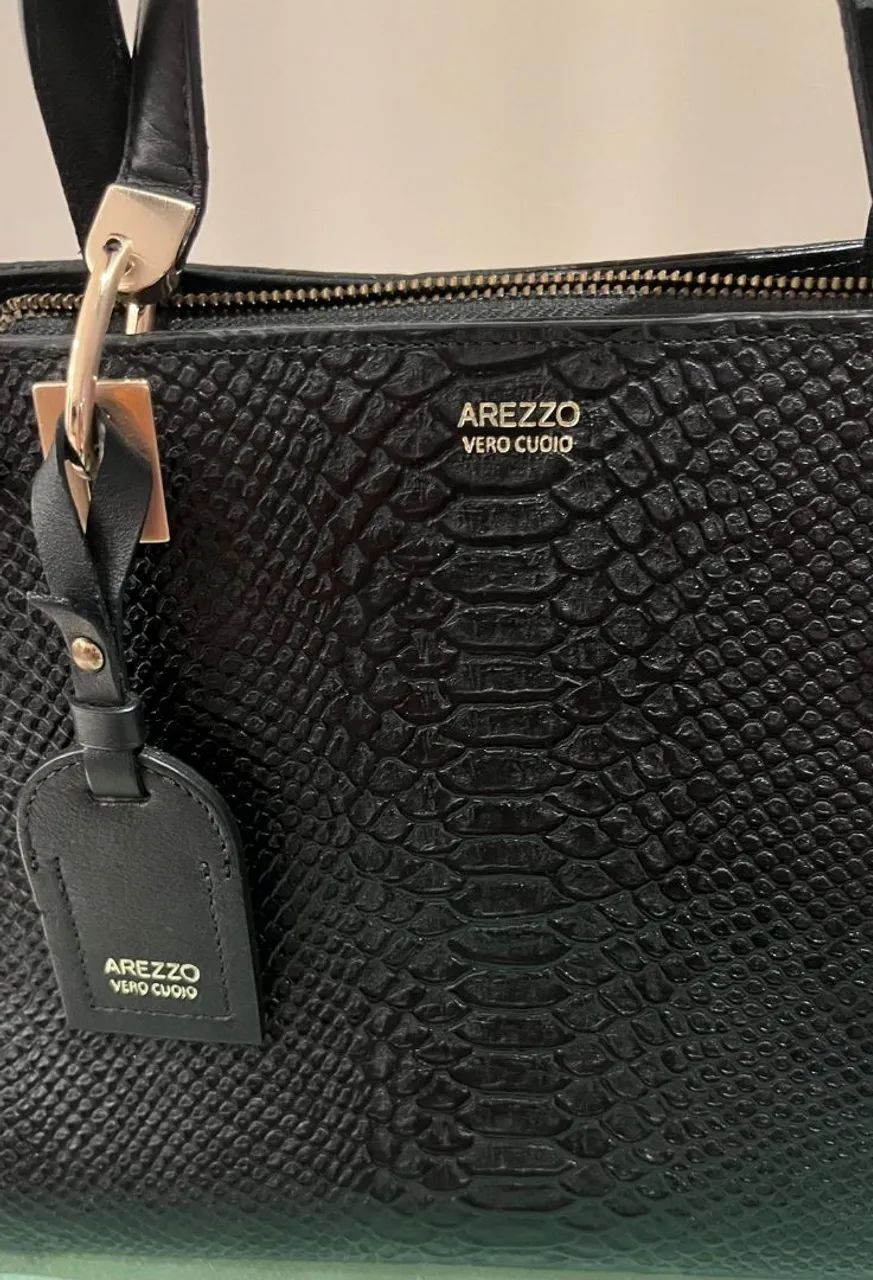 Bolsa em couro Arezzo - Foto 2
