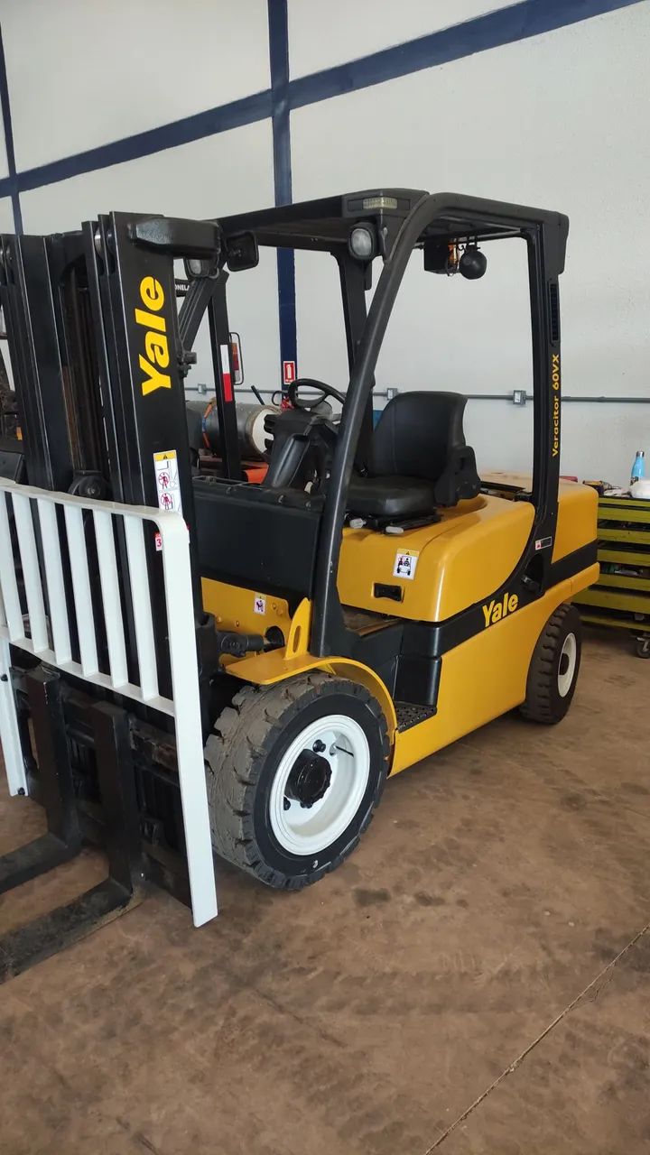 Empilhadeira Yale Veracitor 60VX diesel 