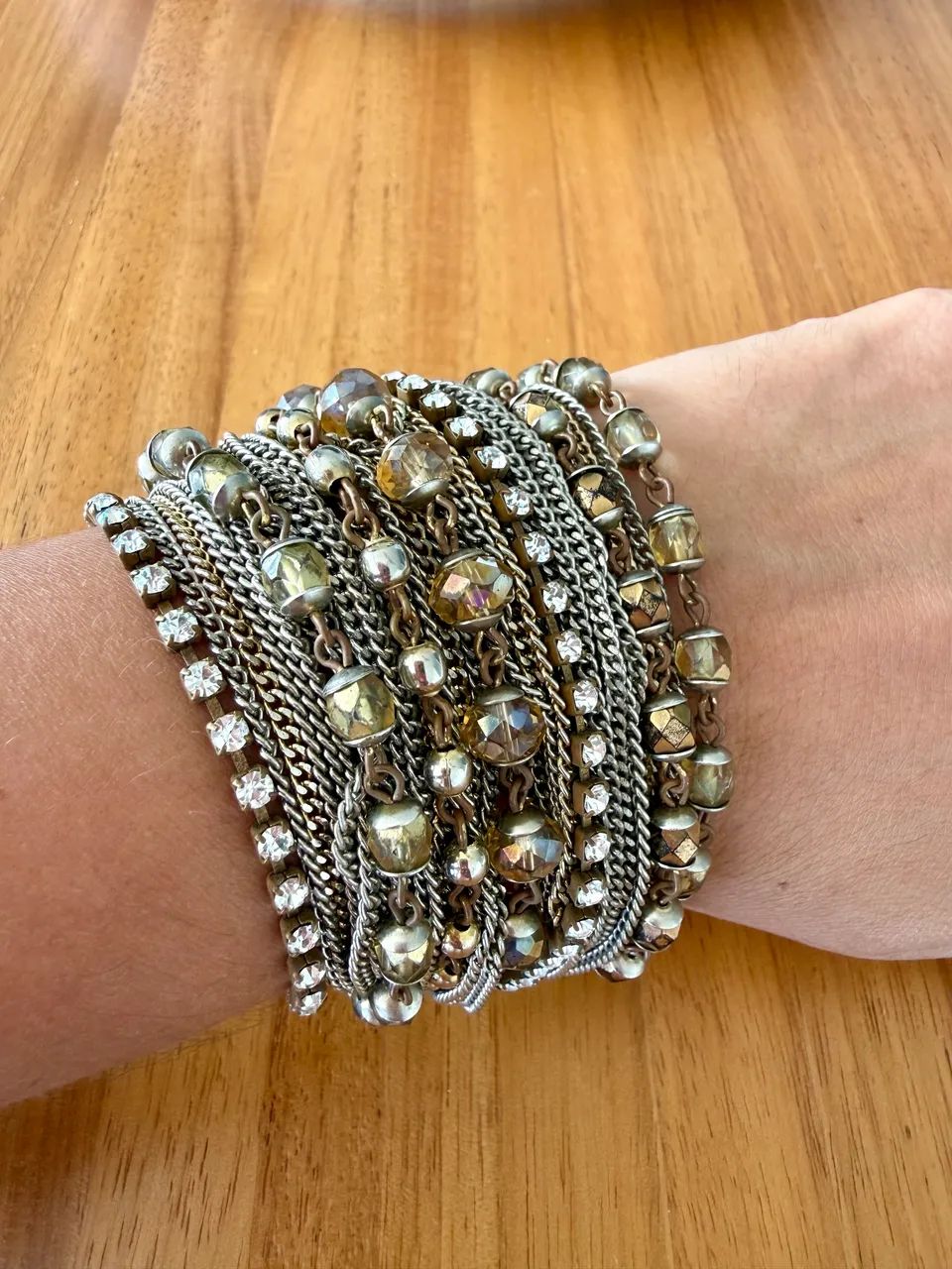 Pulseira Maxi Bracelete Correntes E Pedrarias Boho Chic