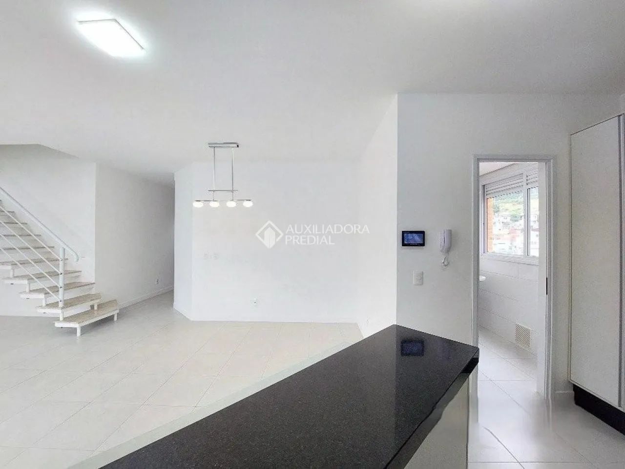 Cobertura duplex com 2 suítes à venda no Córrego Grande em Florianópolis - Foto 3