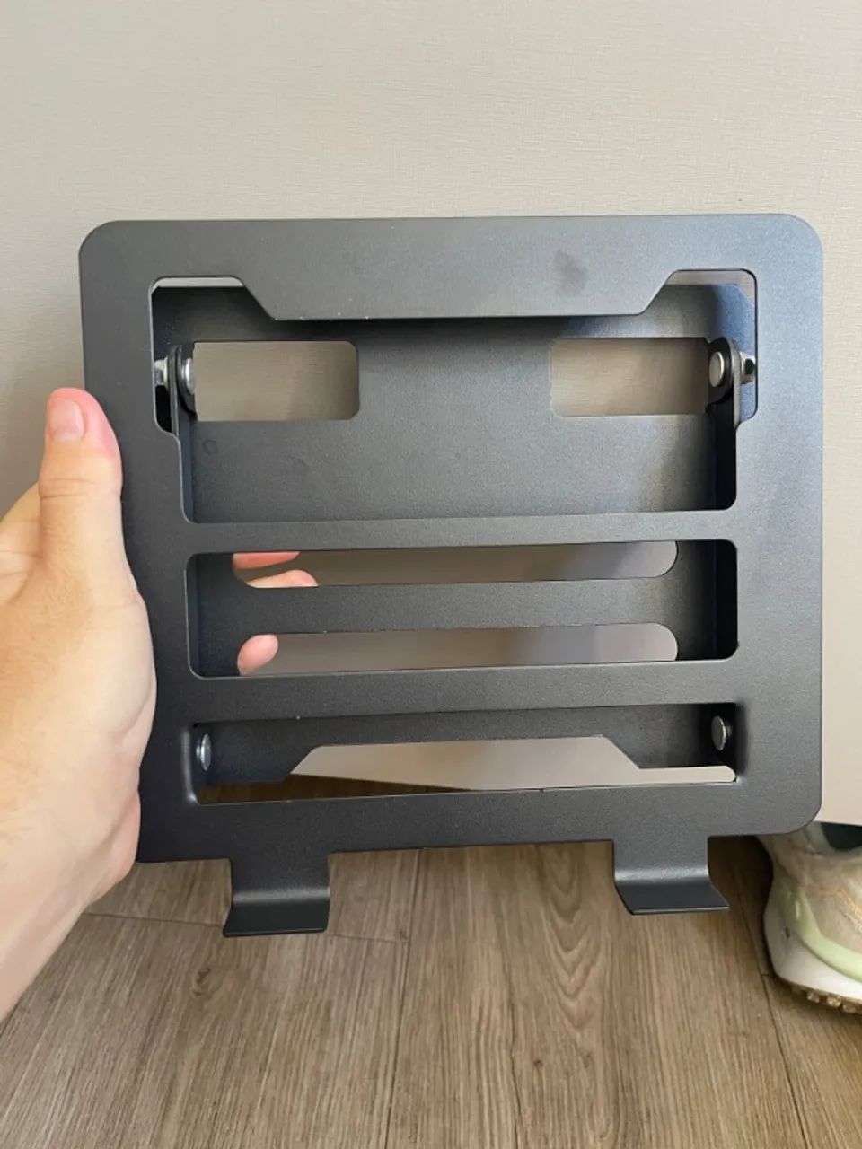 Suporte Metálico Ajustável para Notebook e tablet - Foto 2