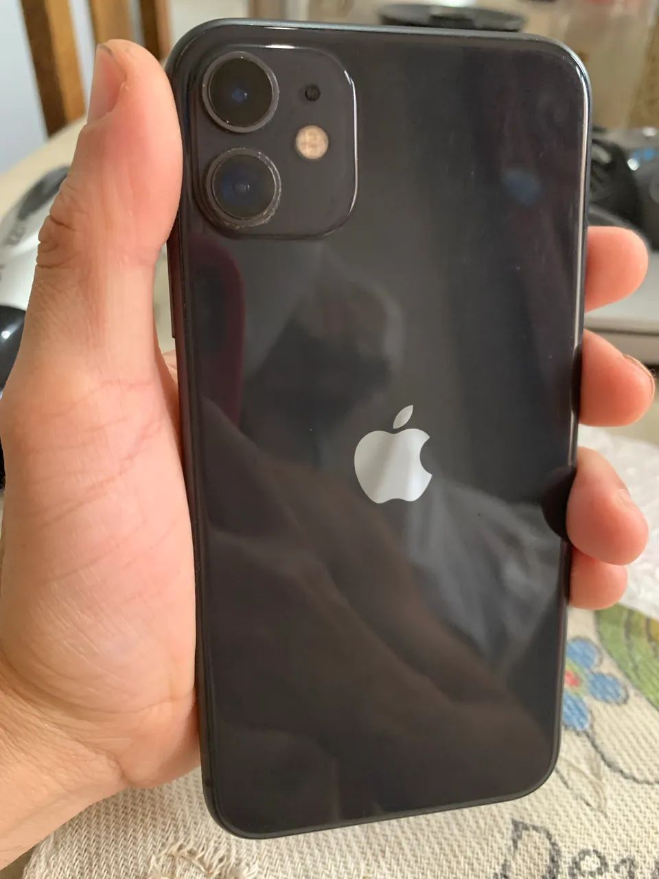 IPhone 11 64gb! Sem funcionar chip! - Foto 2