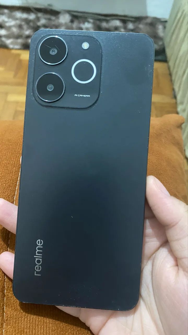 Realme Android 15