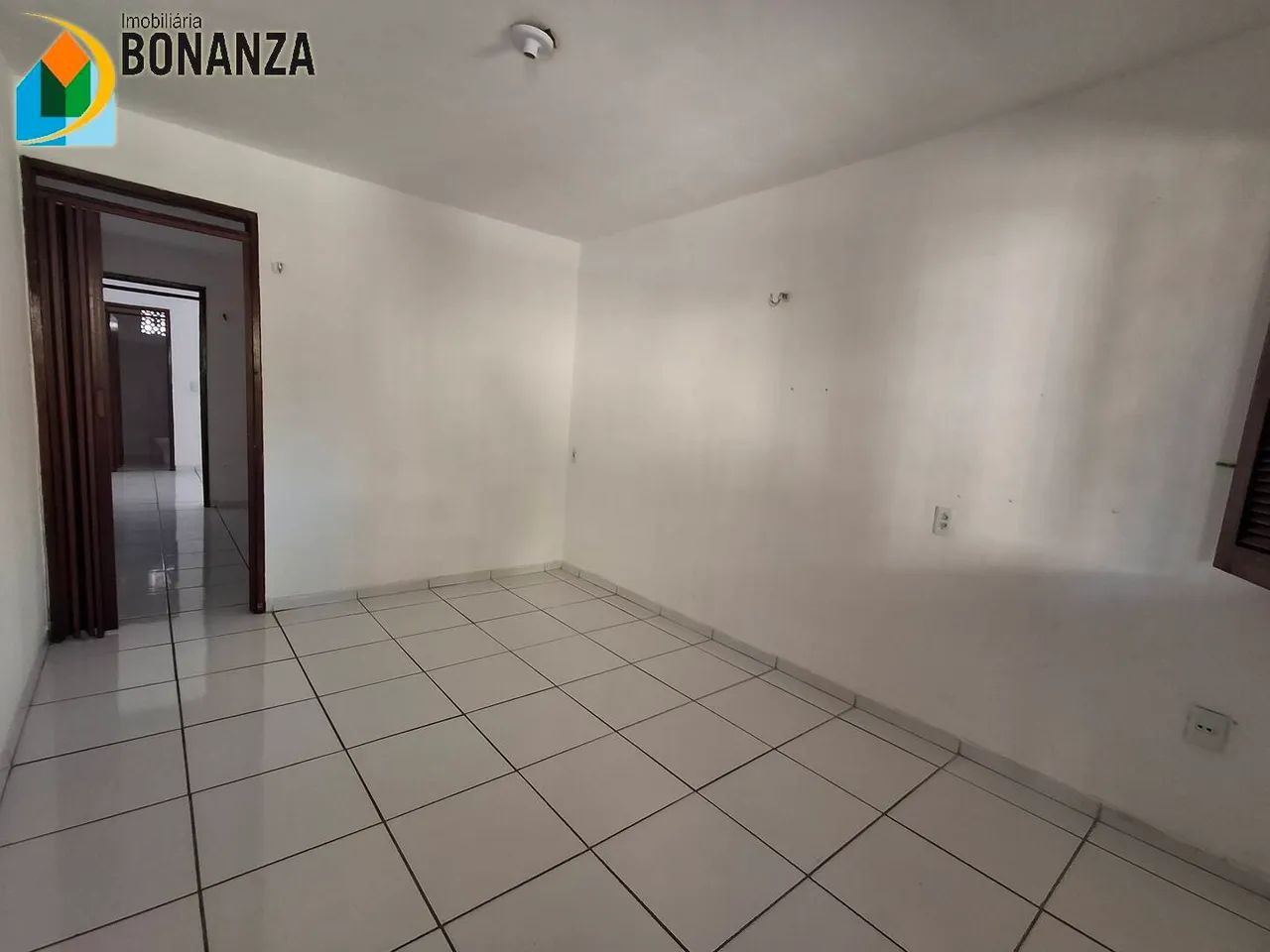 Alugue Apartamento com 1 Quarto no São Gerardo - Foto 2