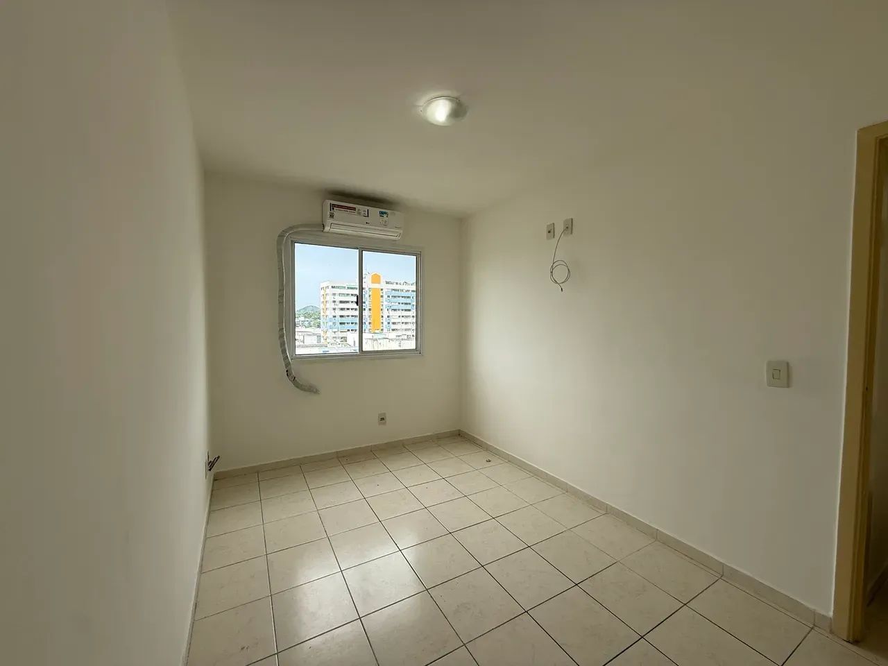 Apartamento com 2 quartos para locação na Estrada dos Bandeirantes - Foto 3