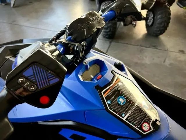 JET SKI SPARK TRIXX ANO 2022 IMPECÁVEL  - Foto 5