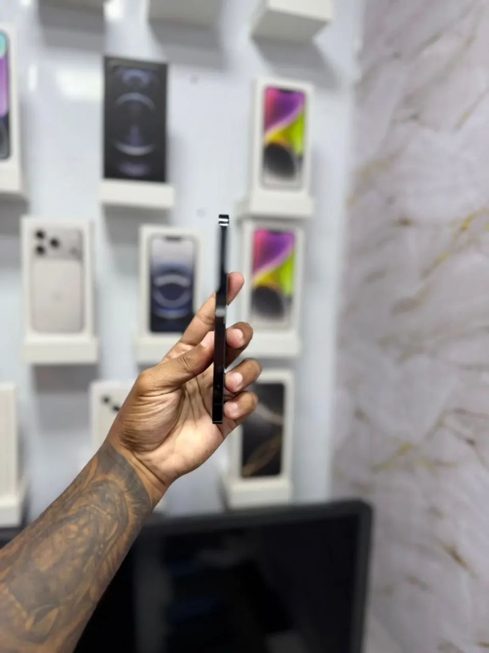IPHONE 12 PRO 256GB<br>R$ 2.099,00 - Foto 4