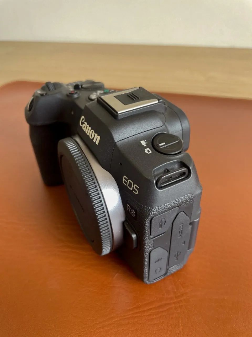 Câmera EOS R8 - Foto 3