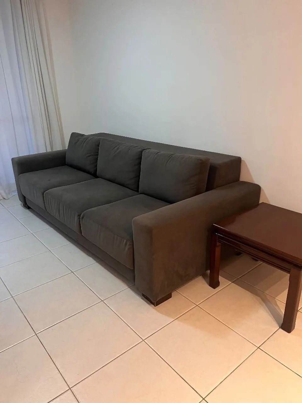 Sofá Fixo 3 lugares Suede Veludo Cinza Grafite  - Foto 4