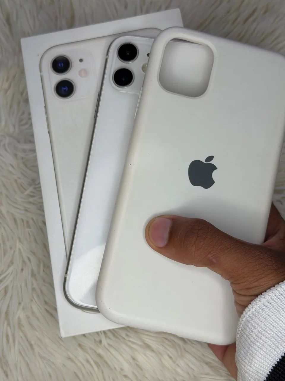 iPhone 11 - 64 gigas - Celulares e Smartphones - Centro, Barra do
