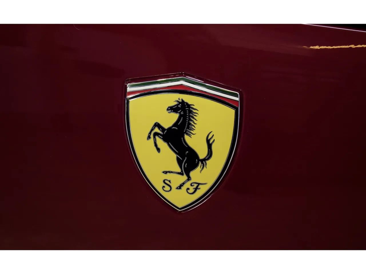 Ferrari Purosangue 6.5 V12 725cv, foto 4 de 20