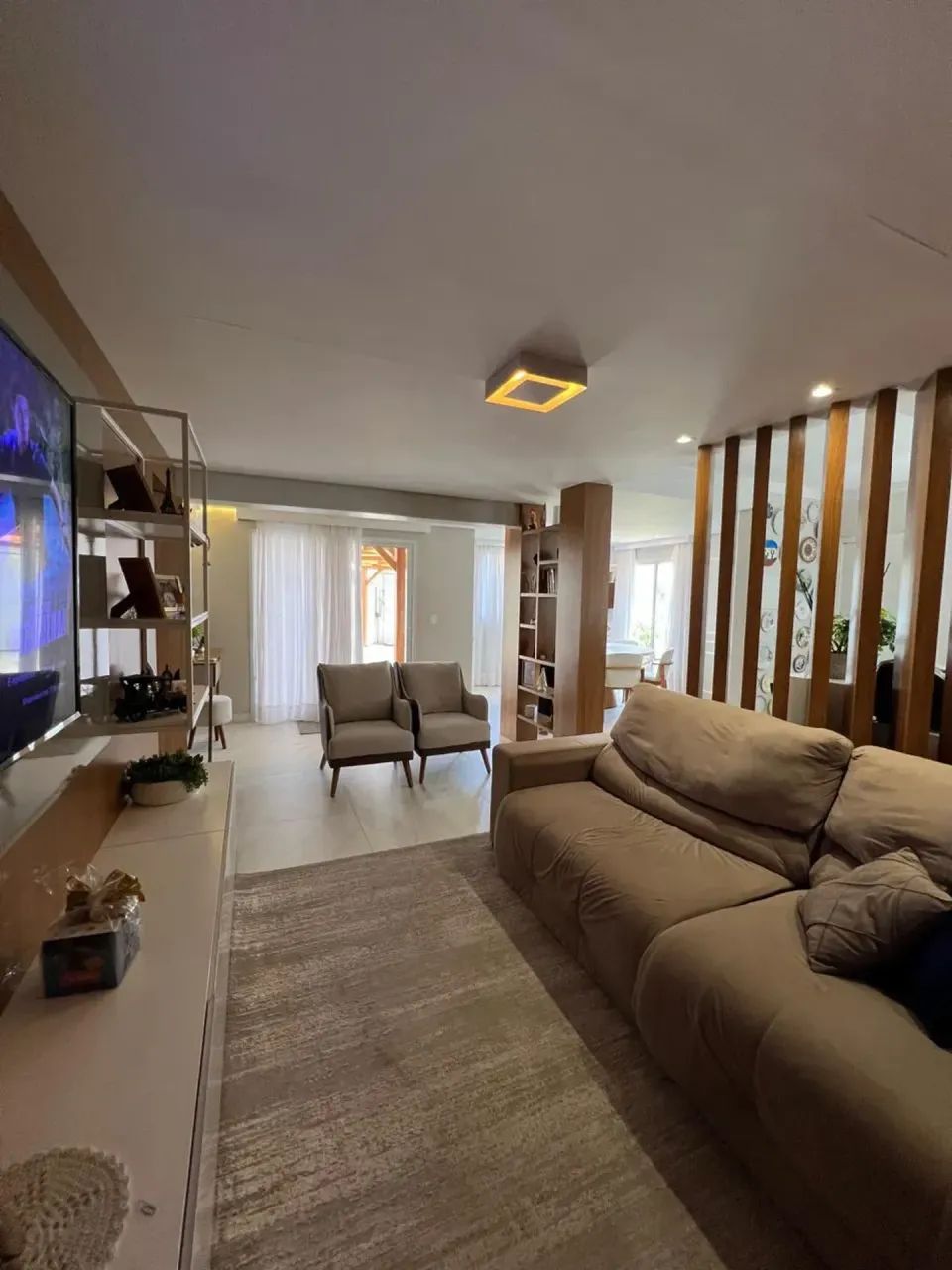 Casa com 4 quartos em  Tijucas - SC