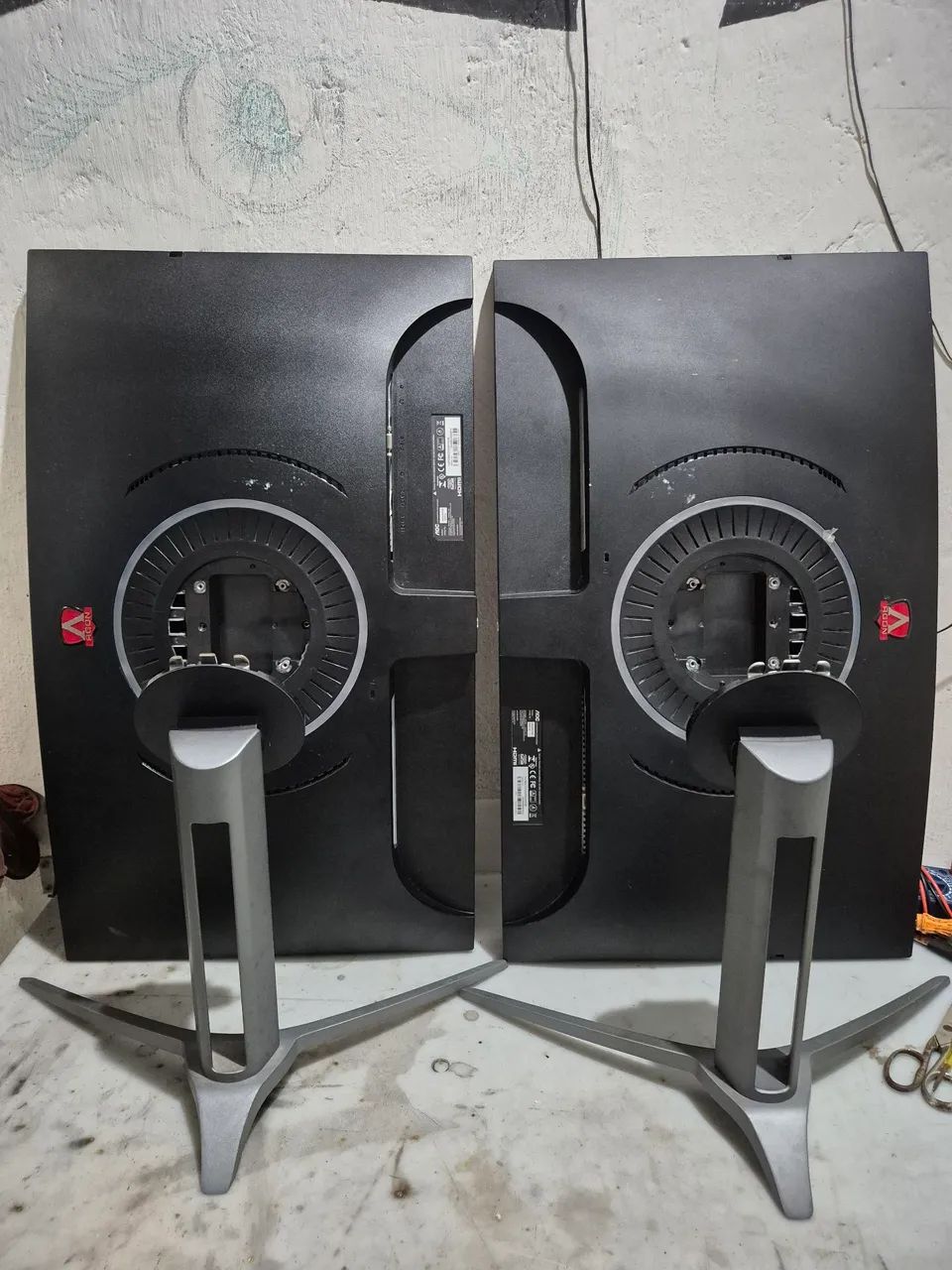 Monitor curvo aoc agon 32 165hz c/ defeito  - Foto 3