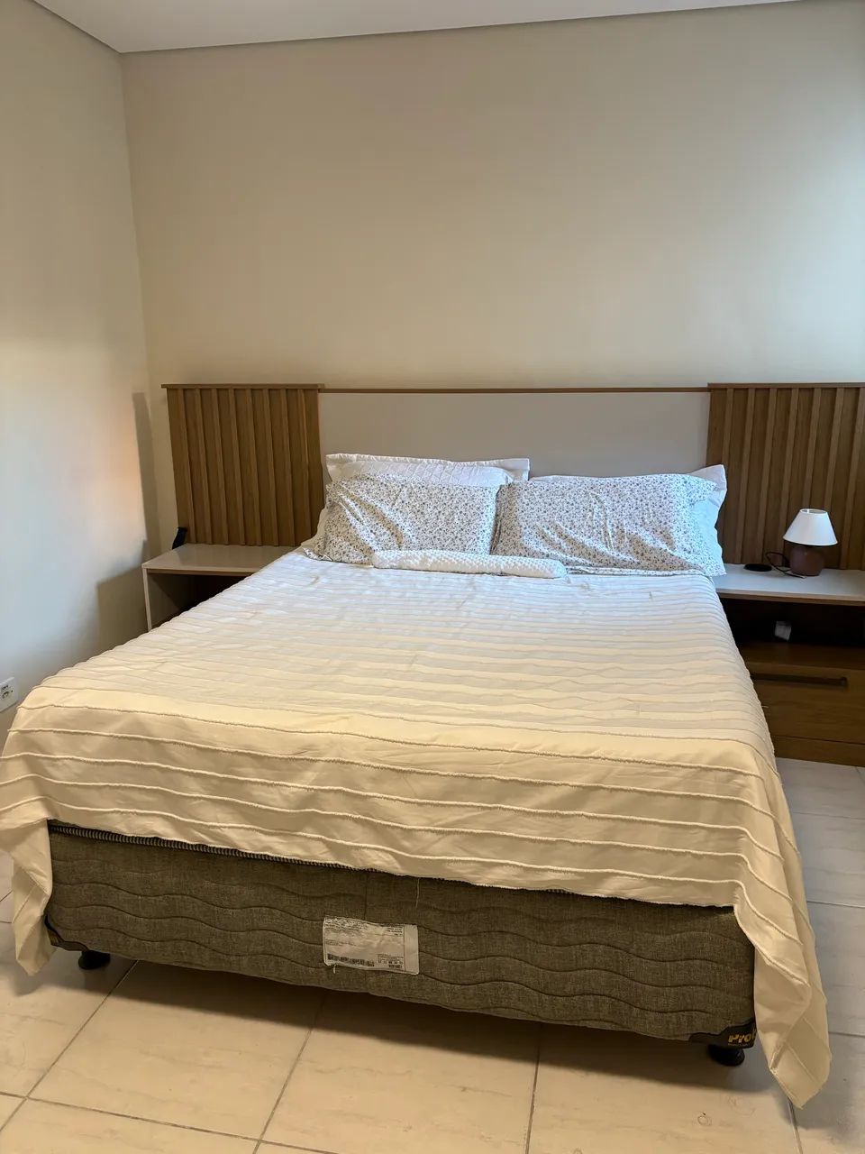 Cama de casal com colchão  - Foto 3