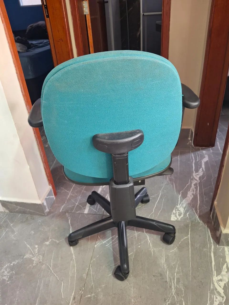 Cadeira de Escritório  - Foto 2