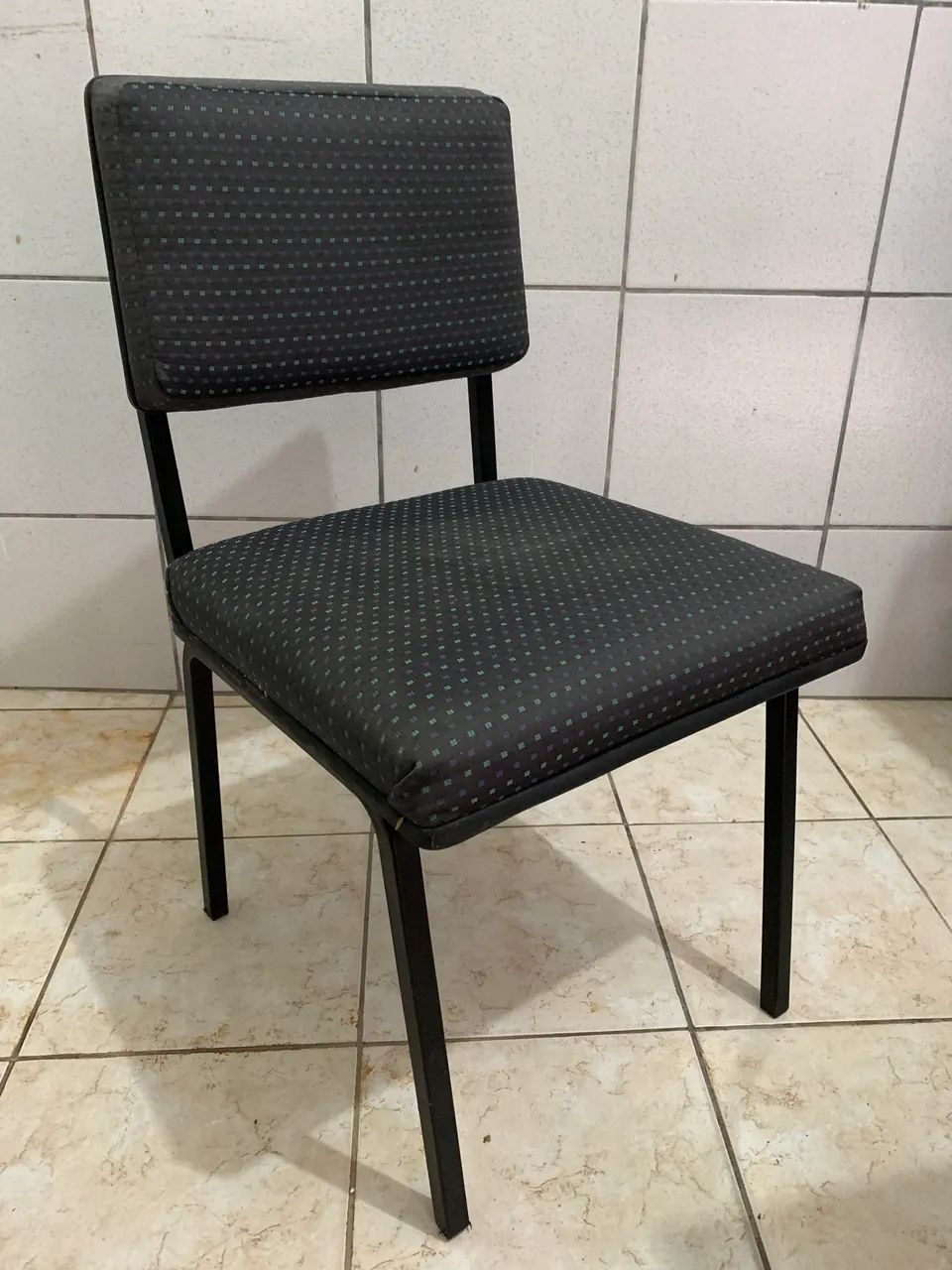 Conjunto de cadeiras  - Foto 2
