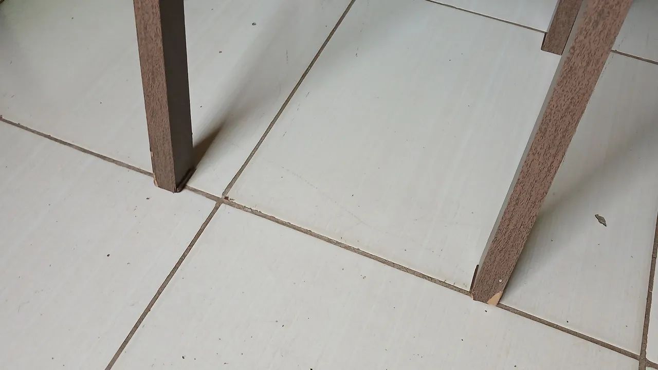 Mesa de 4 cadeiras  - Foto 4