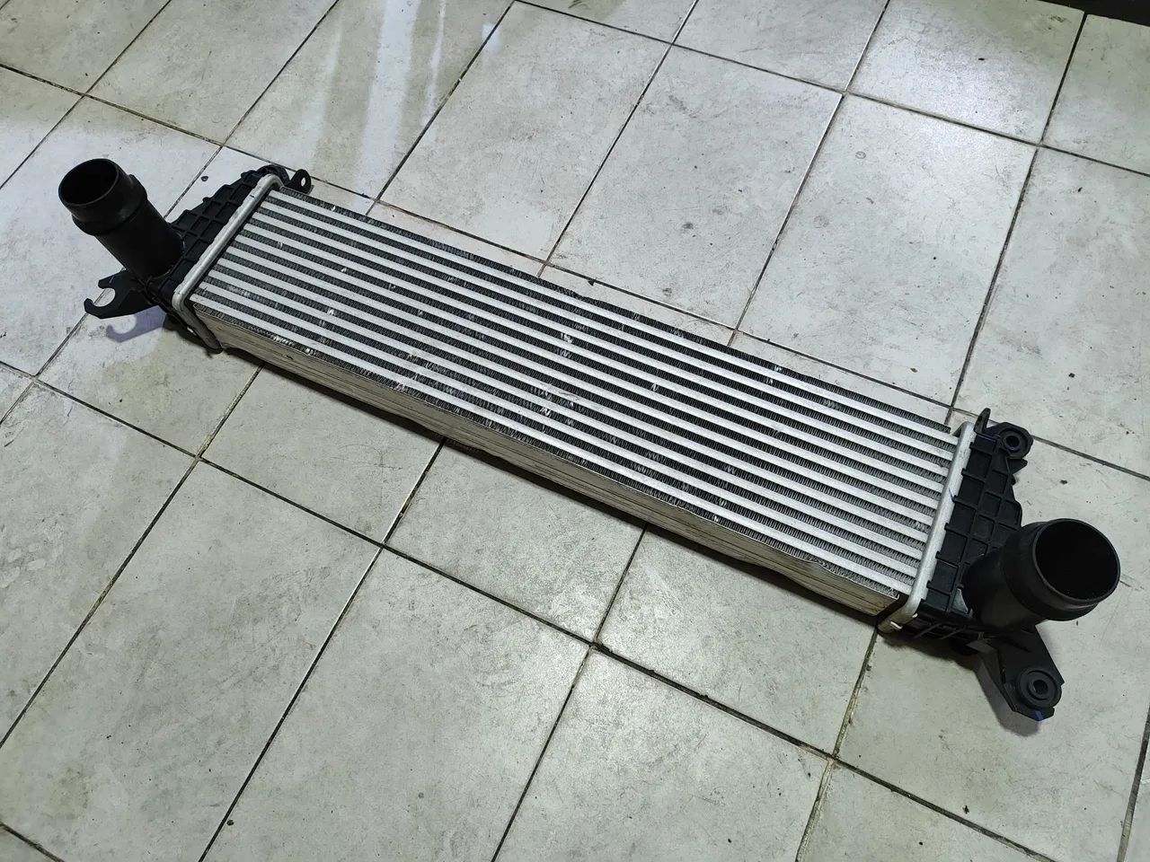 Intercooler Tracker 2022/2025 peça original 