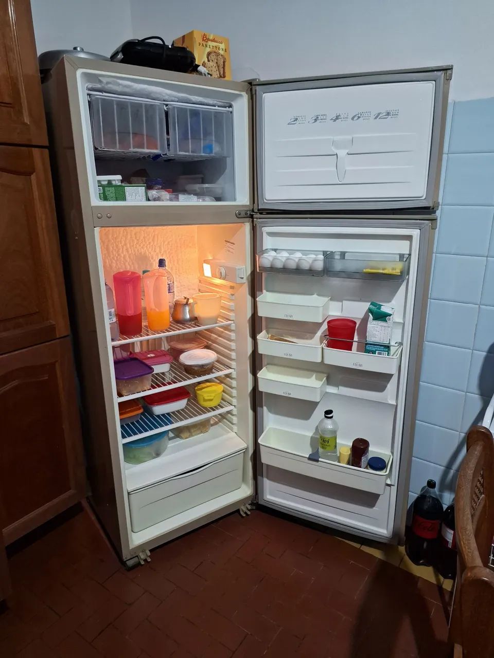 Geladeira Brastemp Dúplex Clean 320 cor creme - Foto 2