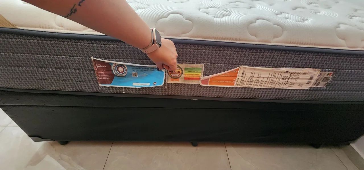 Vendo Cama Casal Padrão e Box Baú - Foto 2