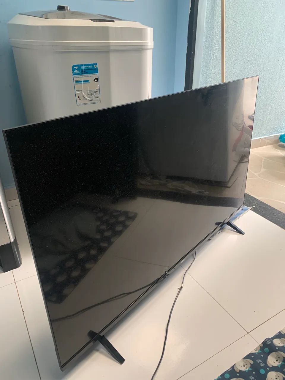 Televisão 50 polegadas RokuTv com defeito para retirada de peças 