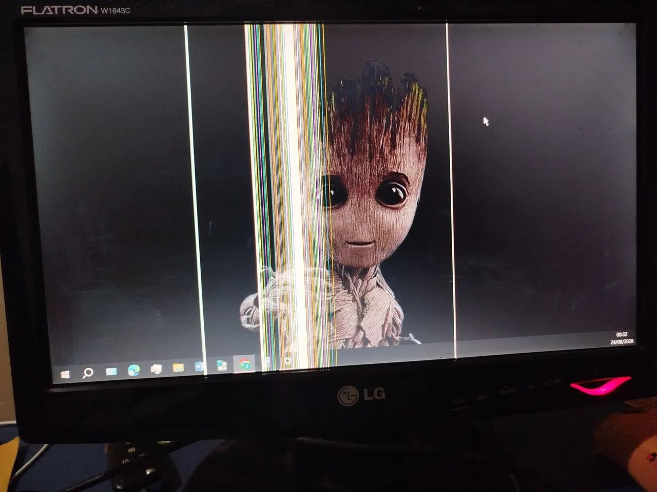 Monitor LG Flatron com defeito  - Foto 2