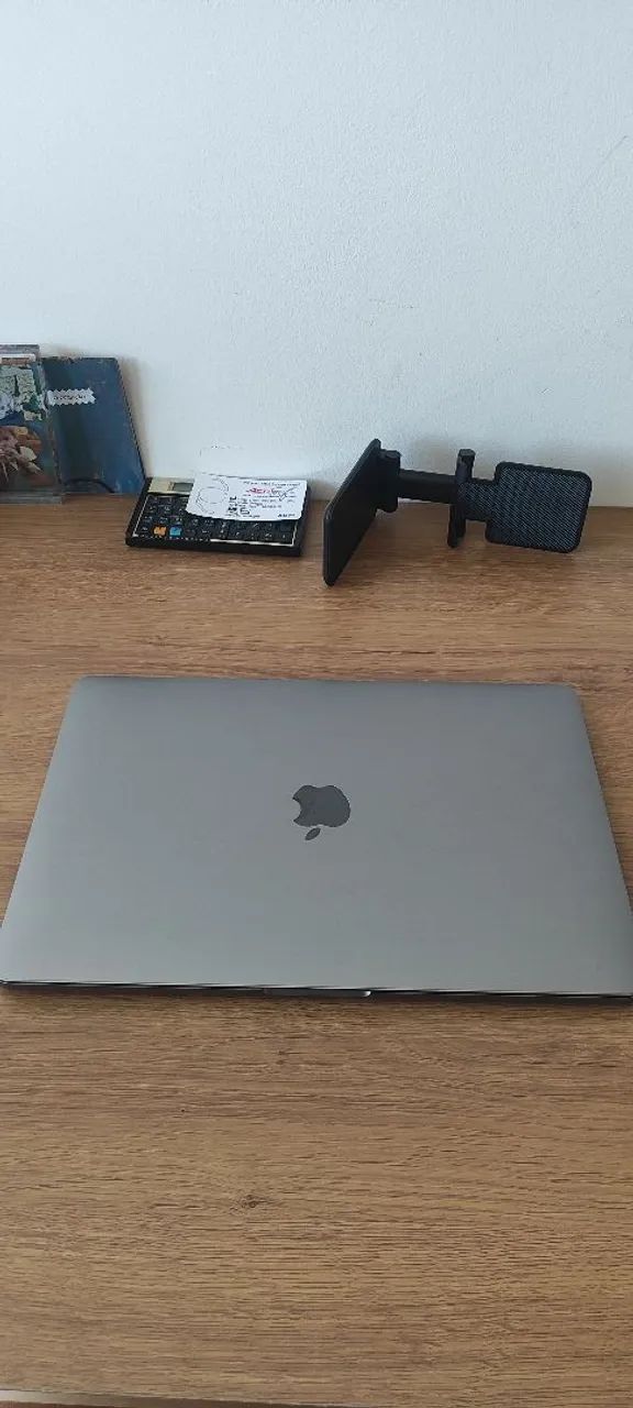 Macbook Pro 2022 M2