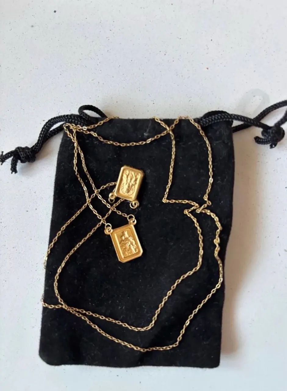Escapulário de ouro 18k